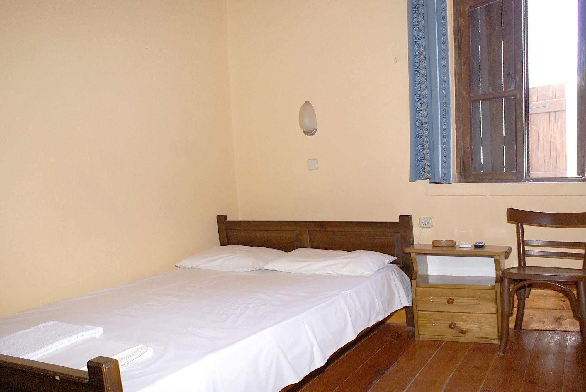 Kydonia Rooms Chania  Exterior photo